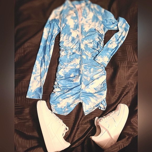 Romper - Picture 1 of 3